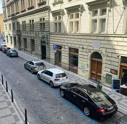 Old Town Benediktska 6 公寓 *